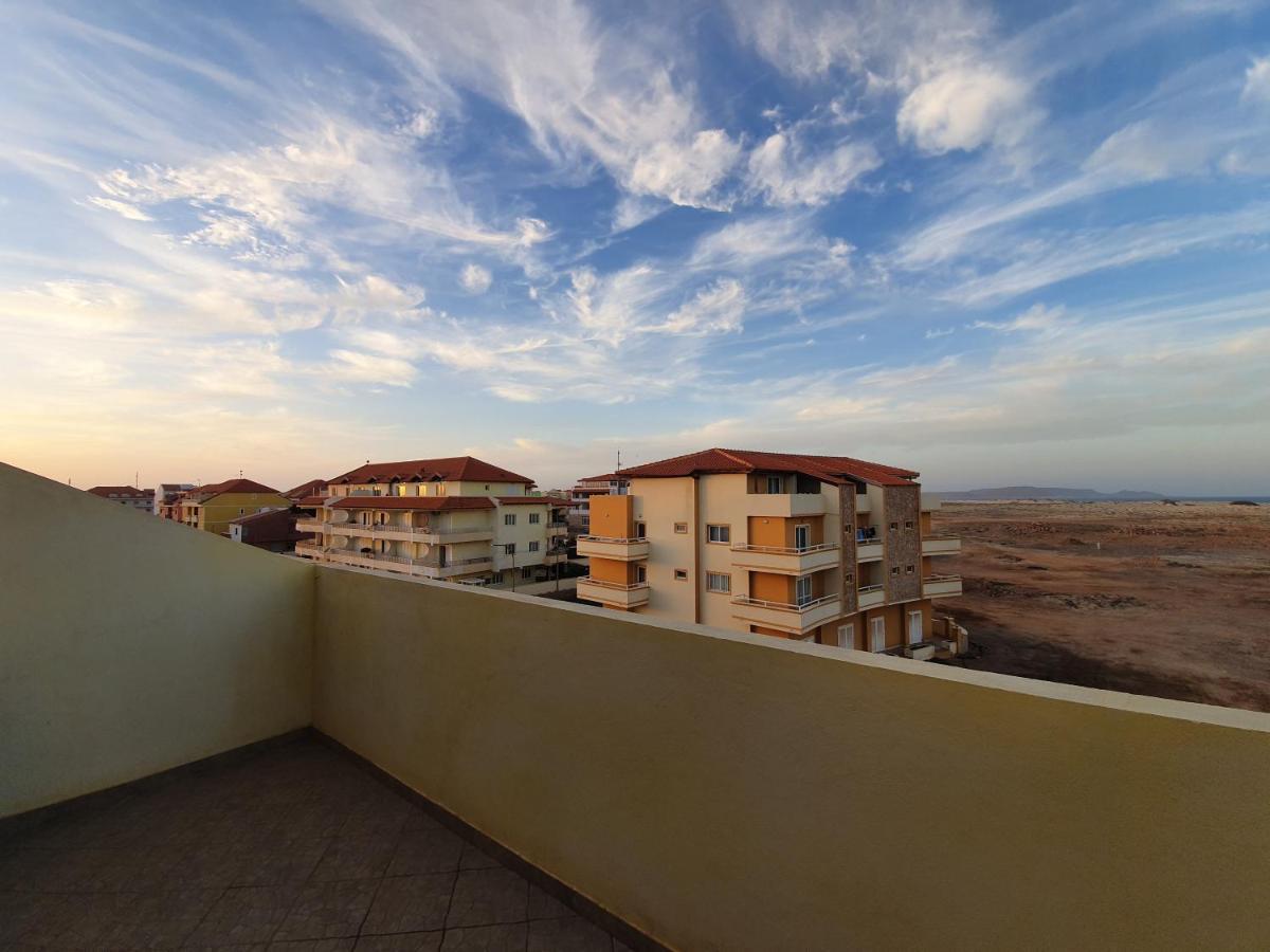 Holiday Properties Commercial Center Santa Maria Bagian luar foto