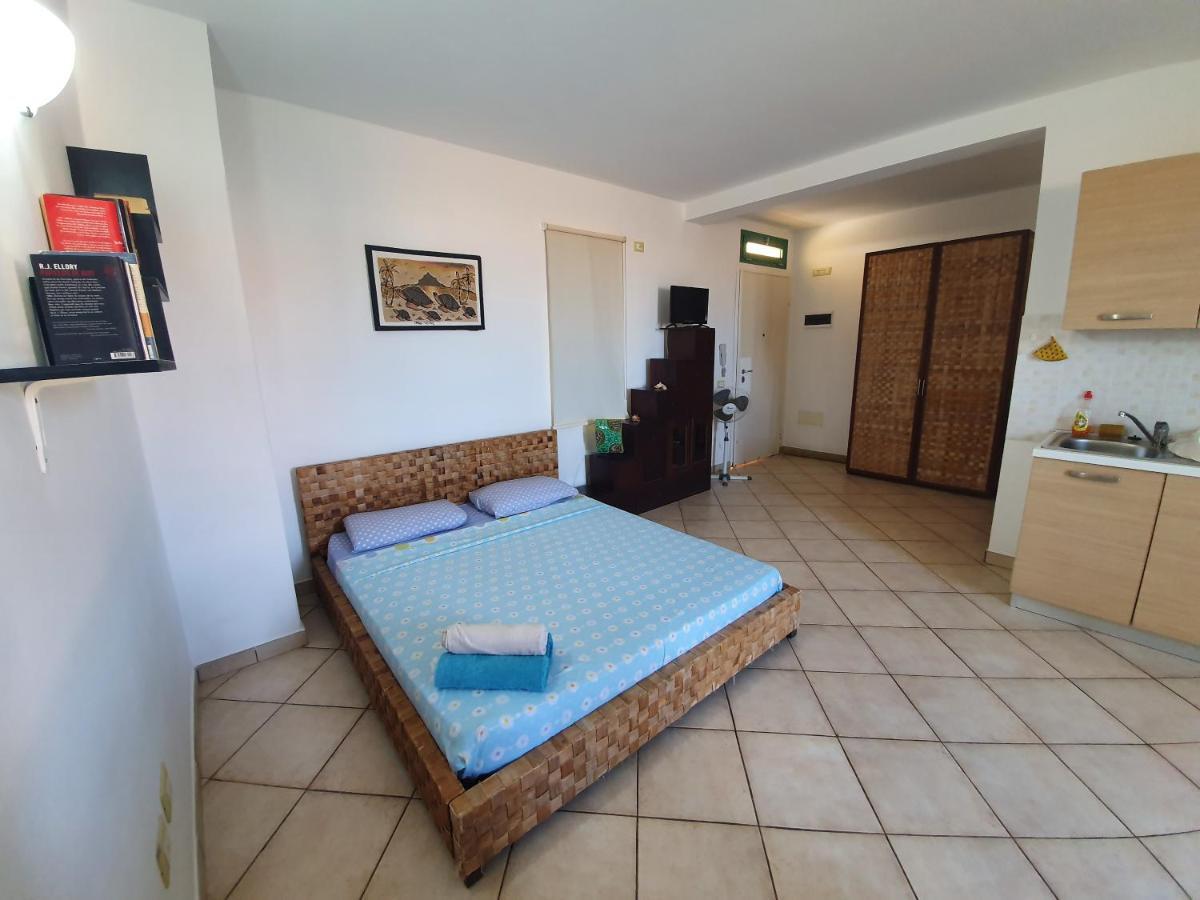 Holiday Properties Commercial Center Santa Maria Bagian luar foto