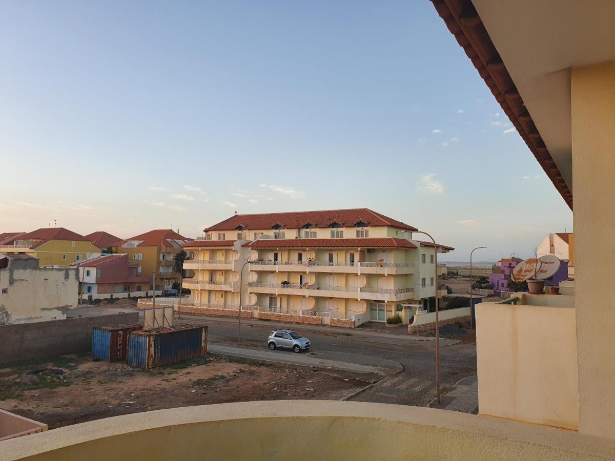 Holiday Properties Commercial Center Santa Maria Bagian luar foto