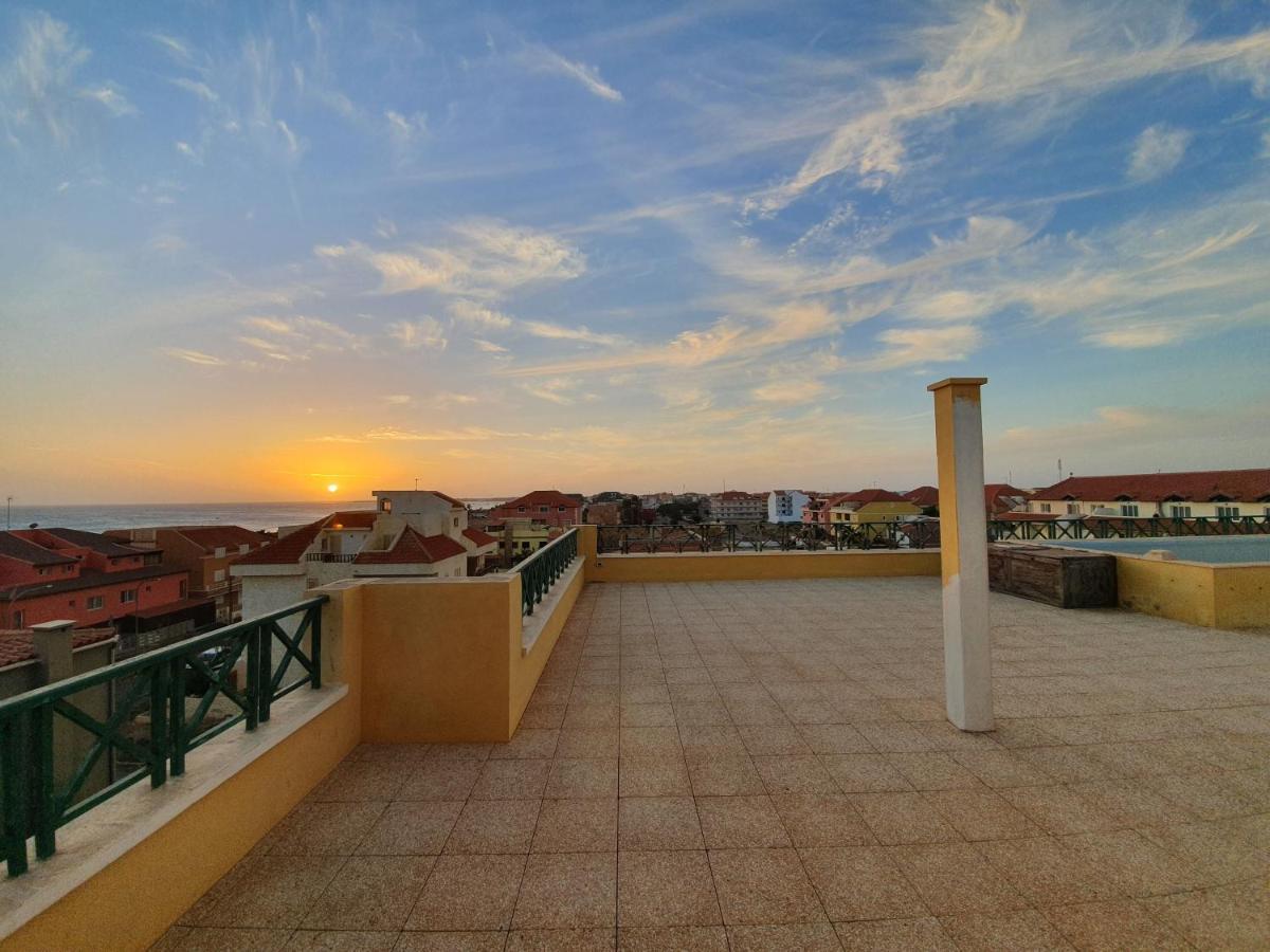 Holiday Properties Commercial Center Santa Maria Bagian luar foto